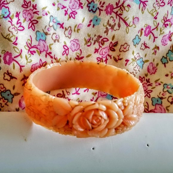 Vintage Peachy Pink Floral Celluloid Bangle Lovely - Picture 8 of 9